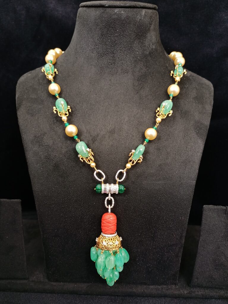 Coral Russian Emerald Tassel