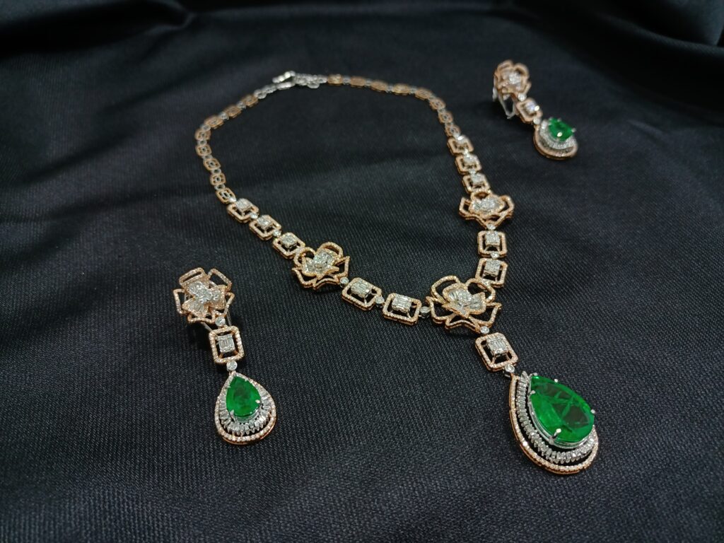 The Verde Grace Necklace