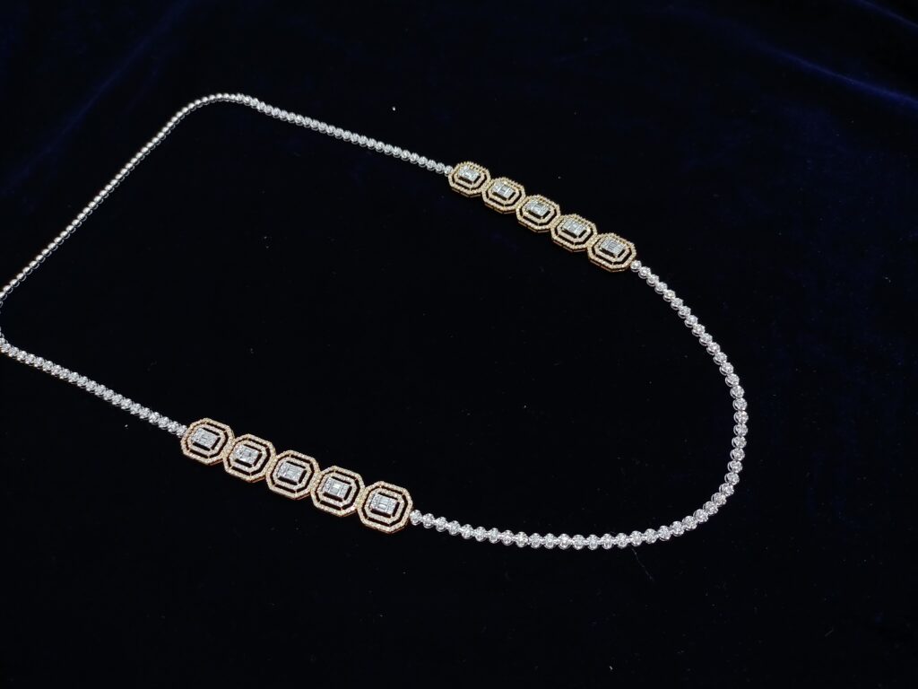 Single Line Eternal Necklace