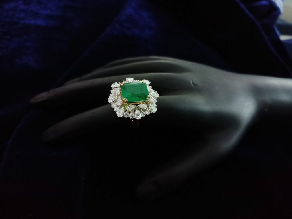 Grace Emerald Ring