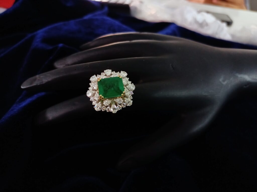 Grace Emerald Ring