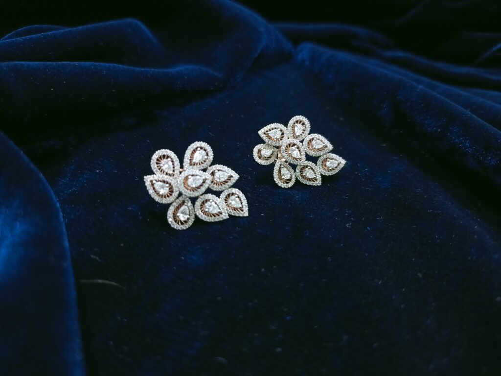 Modern Glitter Pan Tops