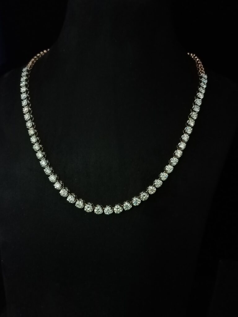 Single Line Sparkle Necklace
