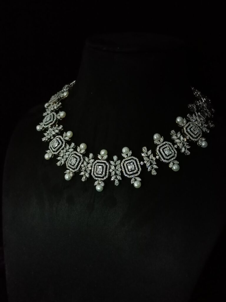 Emerald Choker Set