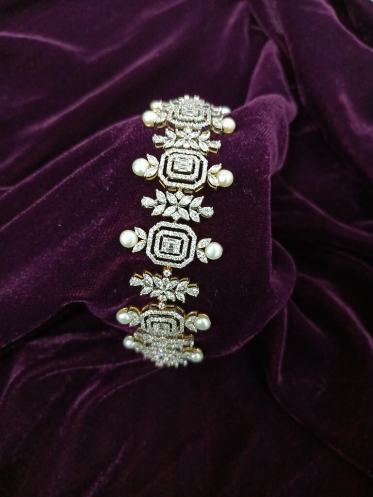Medley Halo Pearl Bracelet With Choker