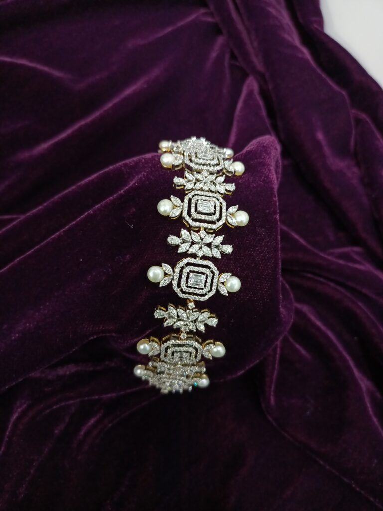Medley Halo Pearl Bracelet With Choker