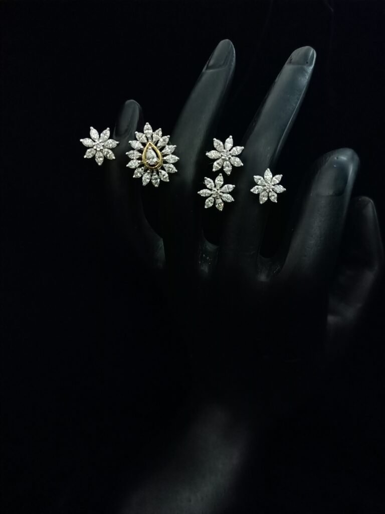 3 Finger Floral Grace Ring