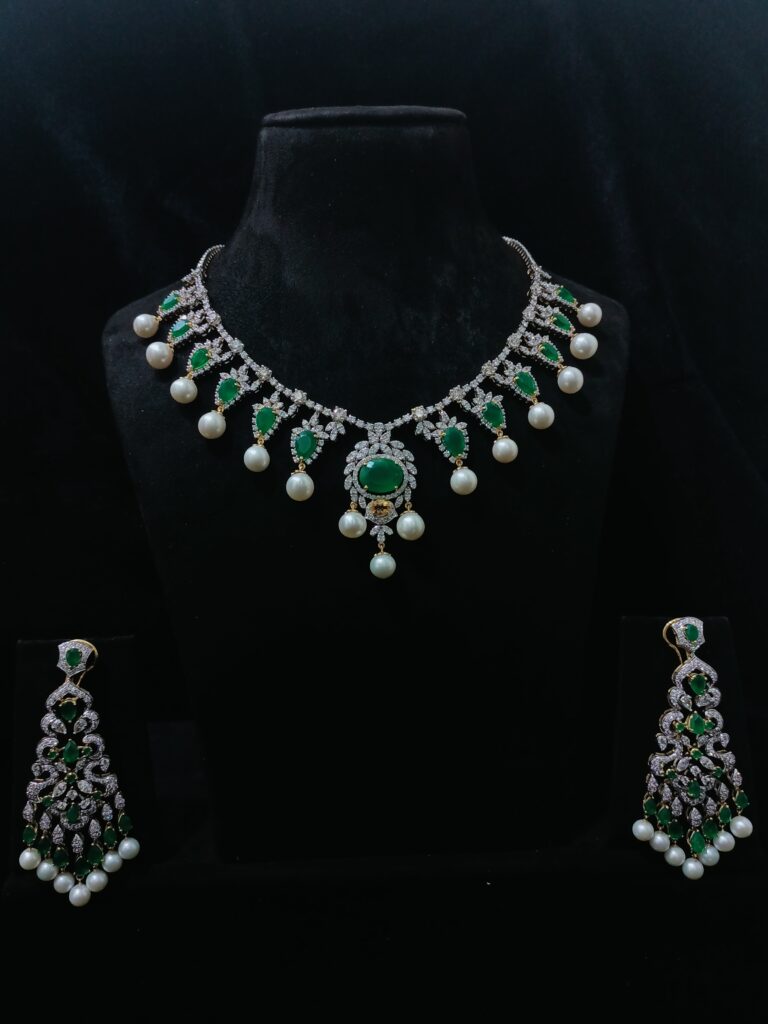 Green Pearl Empress Necklace