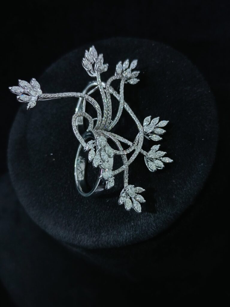 2 Finger Bloom Ring