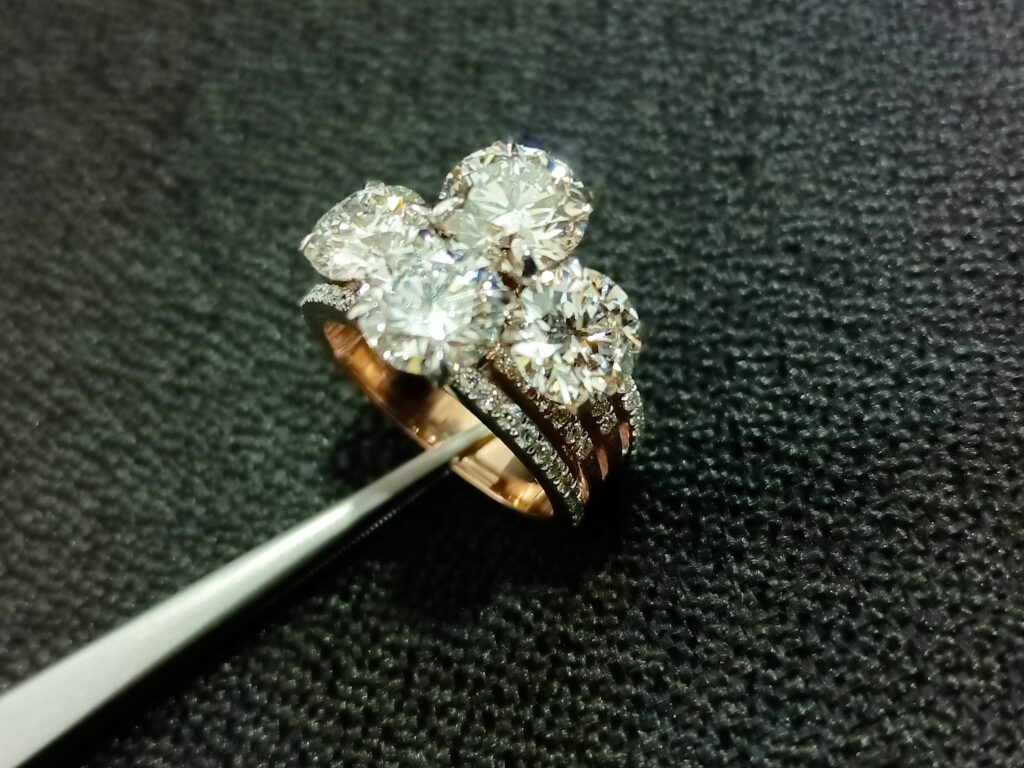 Quad Round Dazzle Ring