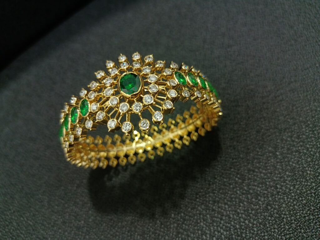 Verde Cresent Bracelet